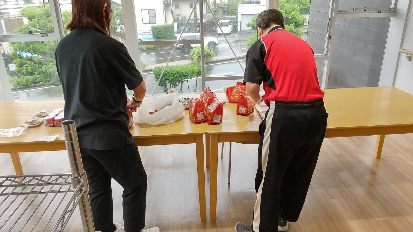 働く社員の様子